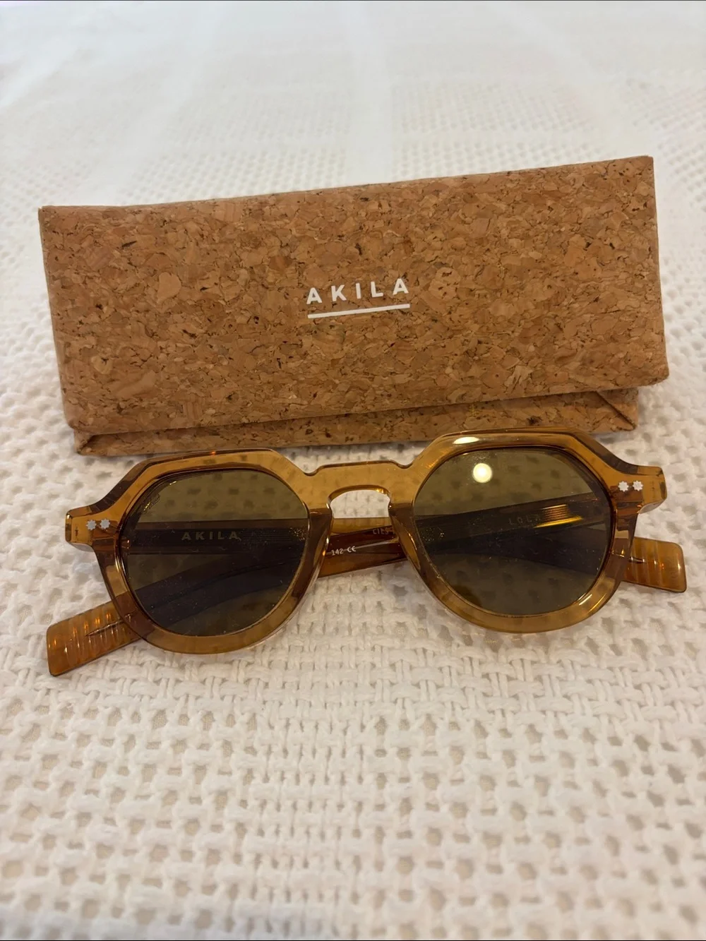 AKILA Lola Sunglasses